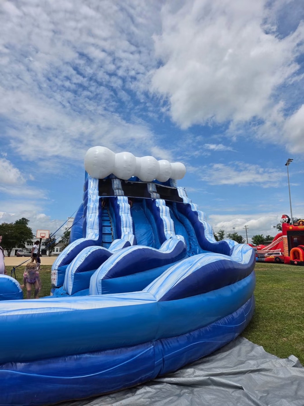 Blue wave double water slide rental